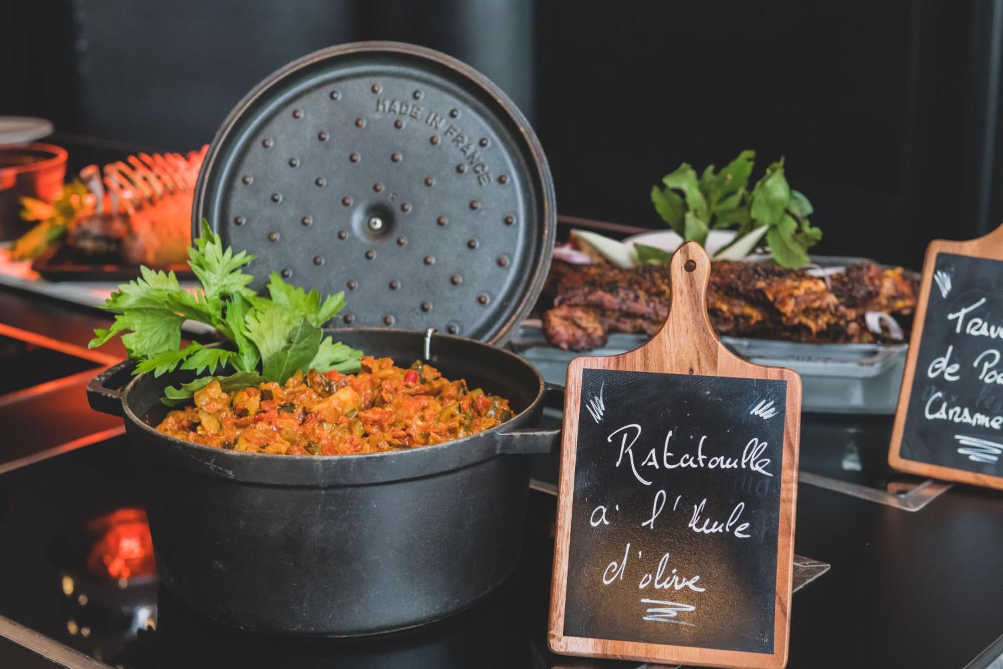 Campanile Montpellier Est Le Millenaire Hotel Ngoại thất bức ảnh