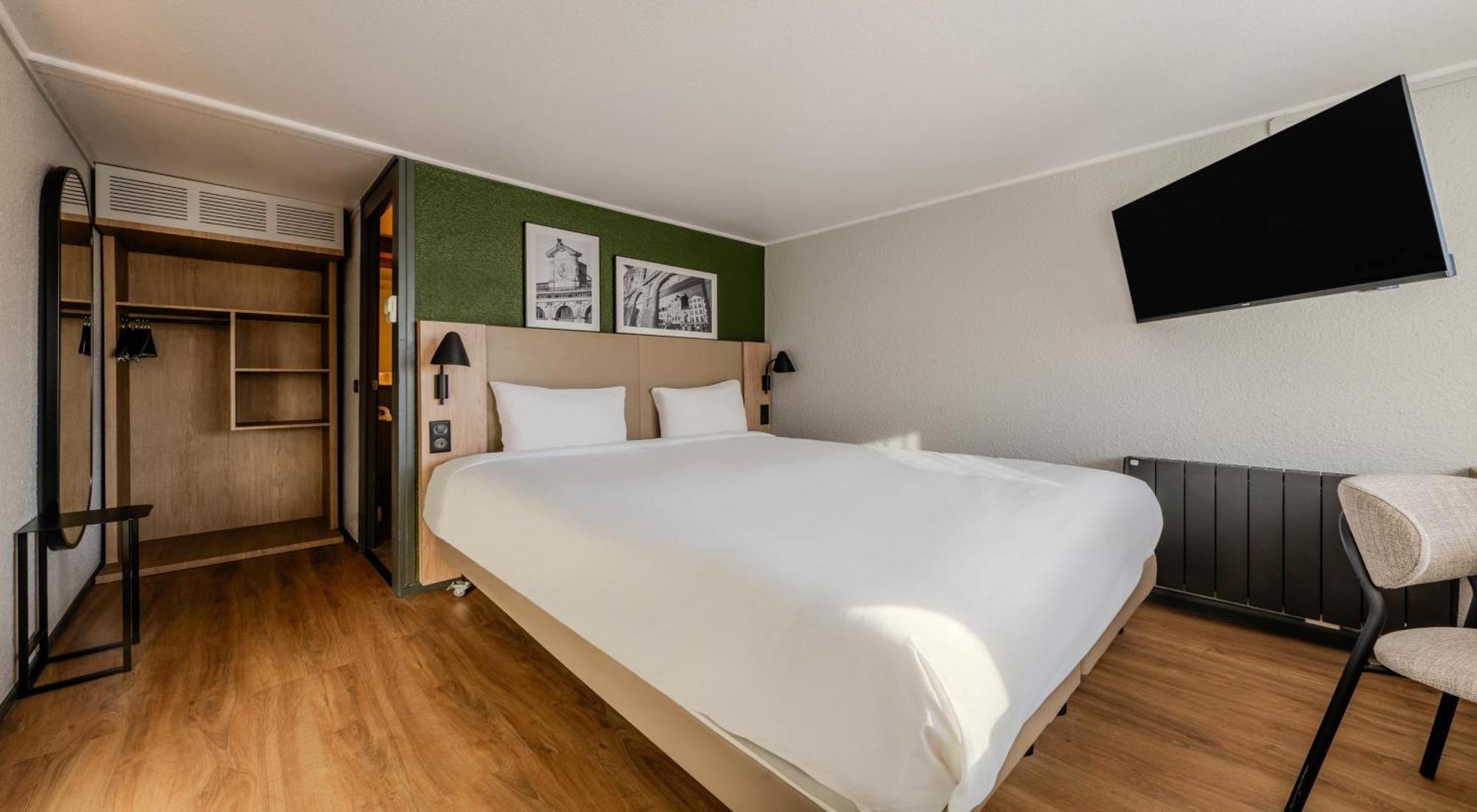 Campanile Montpellier Est Le Millenaire Hotel Ngoại thất bức ảnh